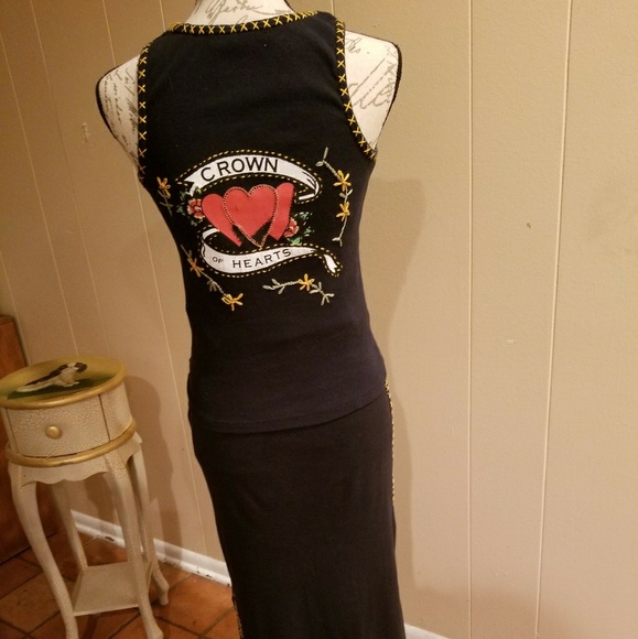 Crown of Hearts 2 piece skirt and top - Picture 6 of 6